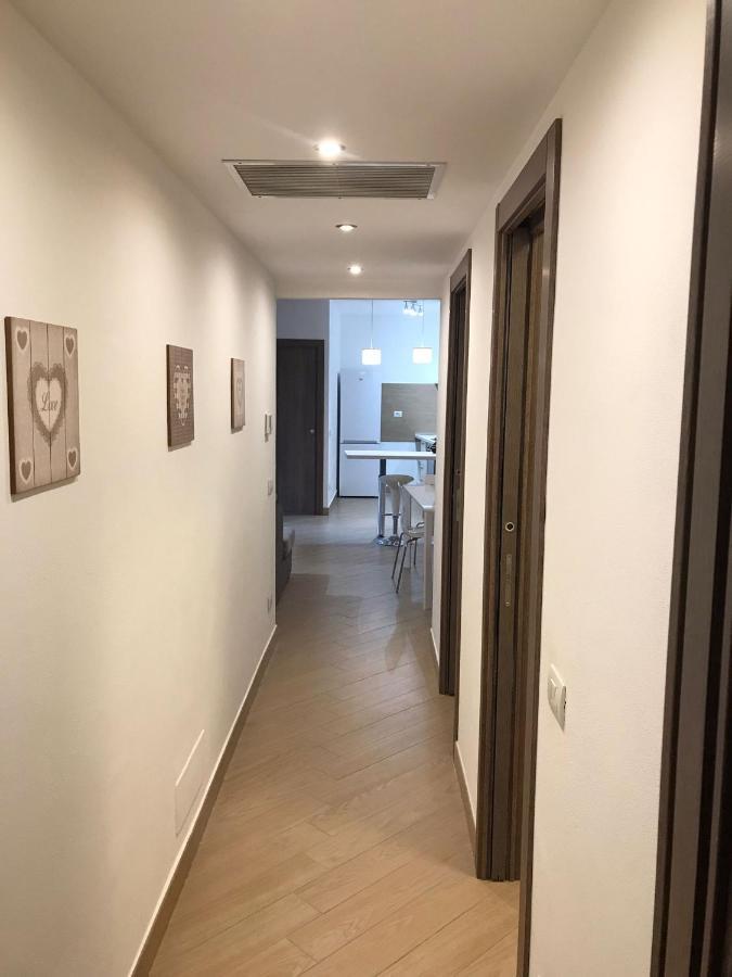 Comecasa Modern Apartment In Historical Centre Asti Exterior foto